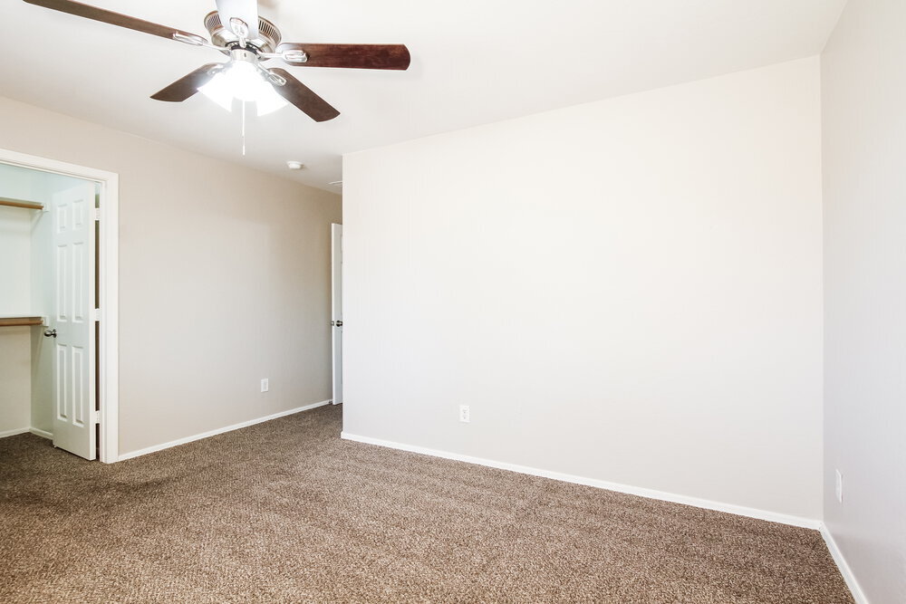 Building Photo - 5422 S Dove Valley
