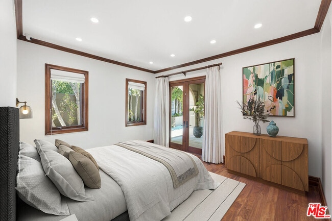 Building Photo - 2108 San Ysidro Dr