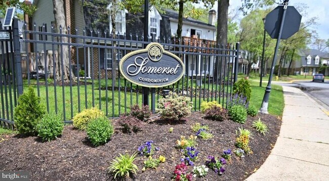 Building Photo - 4703 Rookewood Pl