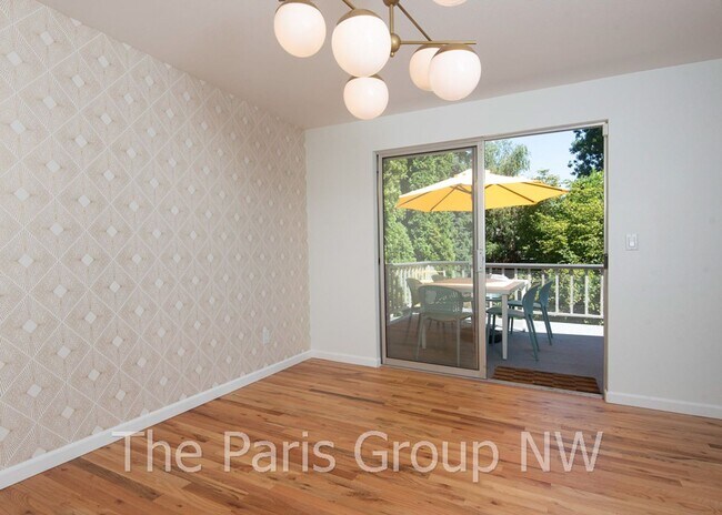 Building Photo - Lg Modern Midcentury on Thornton Creek * A...