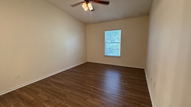 Building Photo - 3610 Kirkpatrick Cir