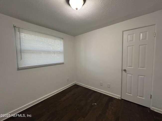 Building Photo - 3105 Nolan St