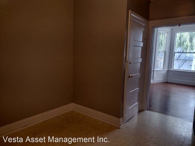 Building Photo - 1 br, 1 bath House - 290A Guerrero Street