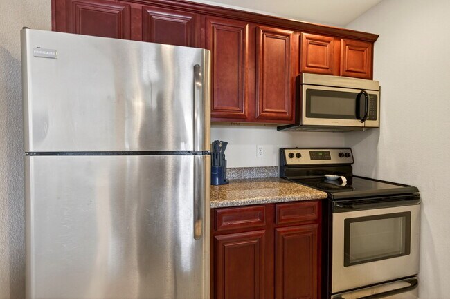 Building Photo - TDY Special! Furnished rental