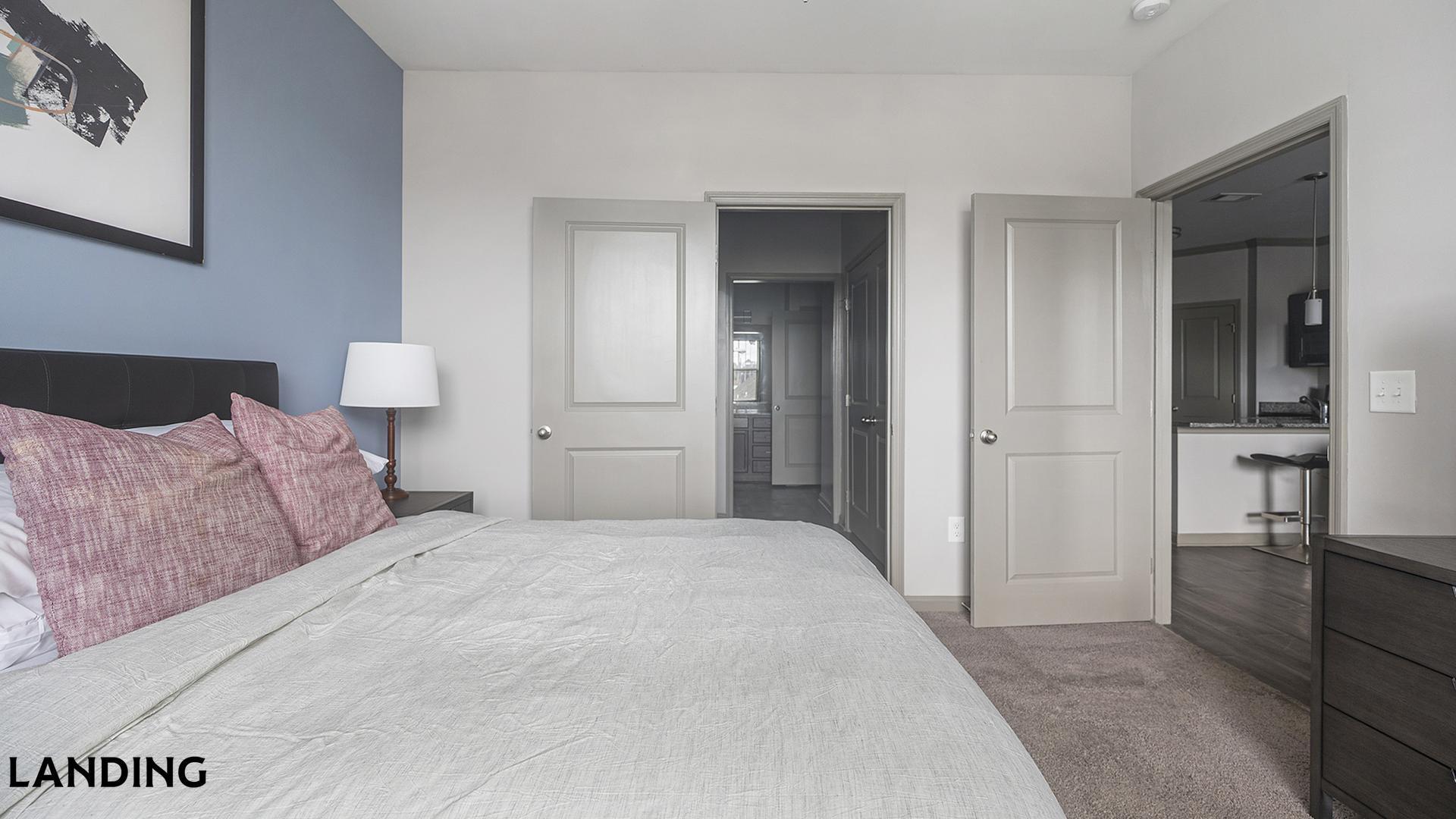 Building Photo - 225 Walden Village Ln