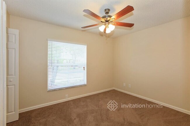 Building Photo - 254 NW 207th Terrace