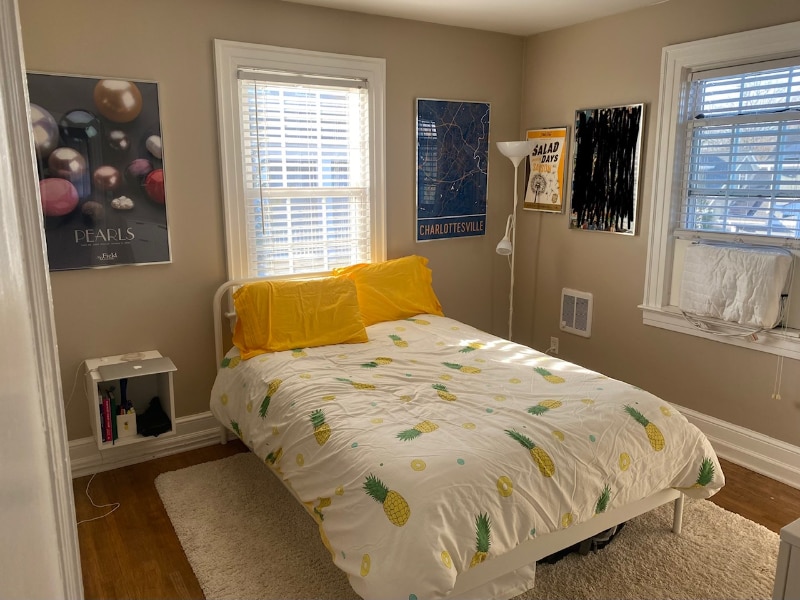 Building Photo - 601 Pitt St