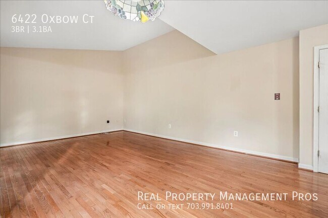 Building Photo - 6422 Oxbow Ct