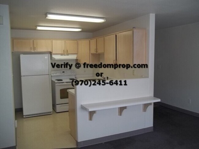 Building Photo - 1102 Belford Ave