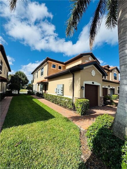 Building Photo - 11301 Monte Carlo Boulevard