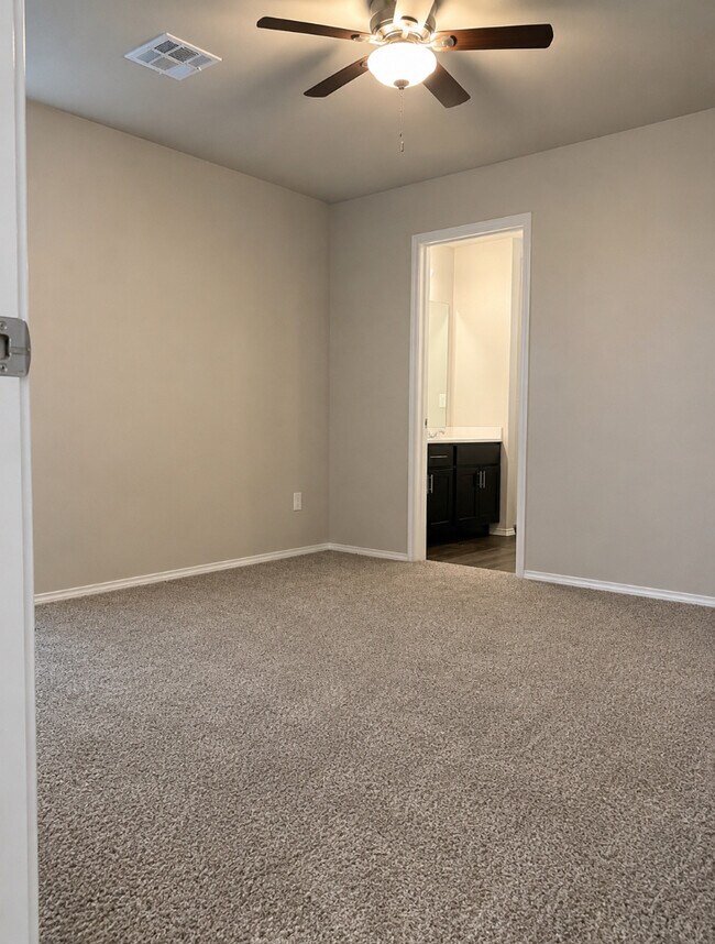 Building Photo - 11701 Casey Dr