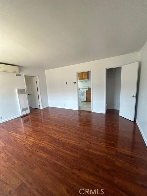 Building Photo - 230 S Fremont