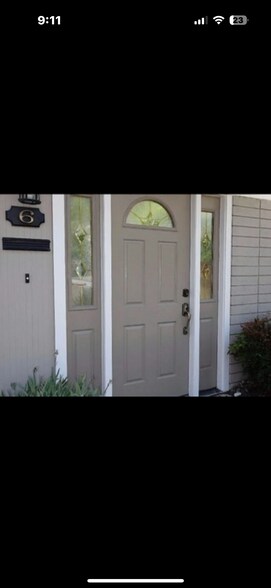 Building Photo - 6 Mount Hood Ct