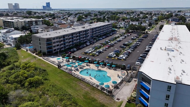 Building Photo - 4500 W Brigantine Ave