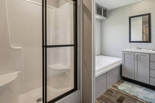 Building Photo - 1607 American Dr