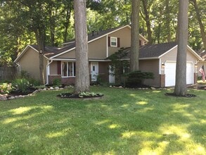 Building Photo - 33995 Gail Dr