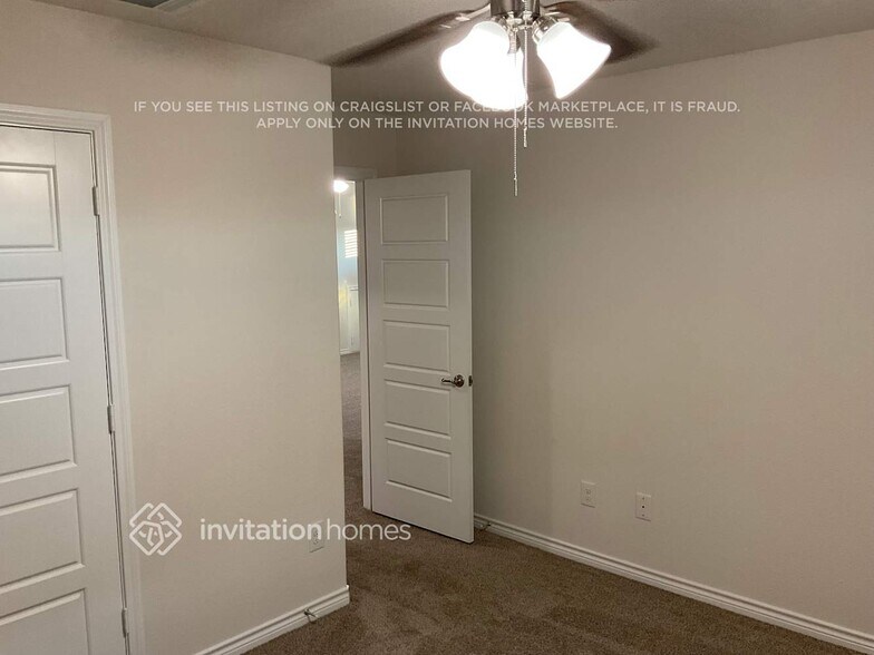 Building Photo - 7432 Mayplace Dr