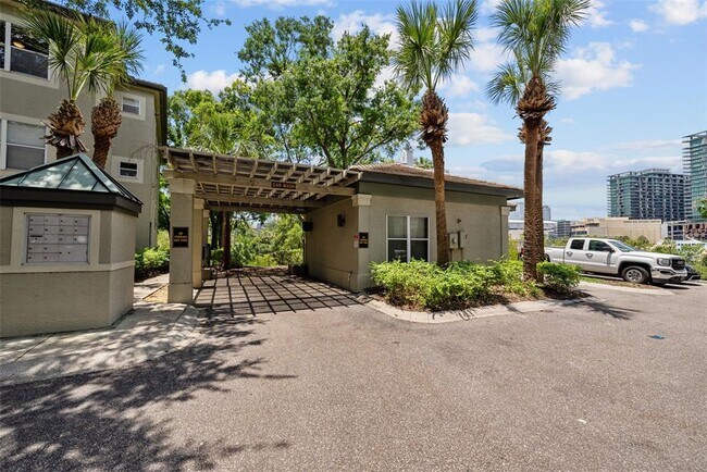 Building Photo - 727 Coral Reef Dr