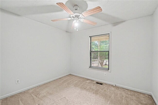 Building Photo - 4471 Ambras Way NW