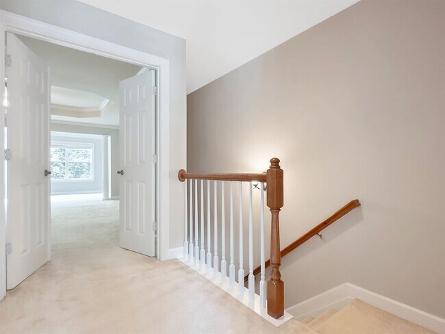 Building Photo - 2147 Yancy Ln