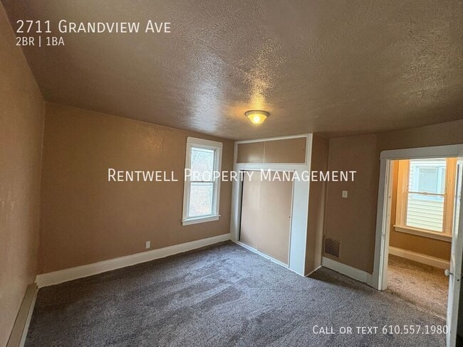 Building Photo - 2711 Grandview Ave
