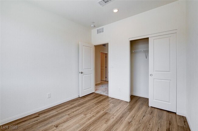 Building Photo - 1578 Crested Eagle St