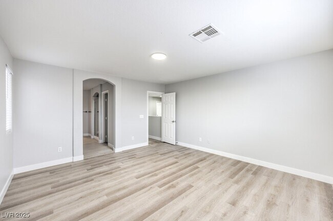 Building Photo - 2919 Cafe Racer Ct