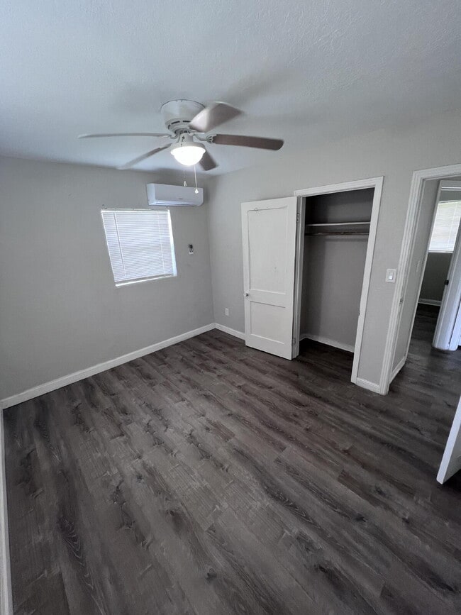 Building Photo - 1320 N COMBEE ROAD Unit #5, LAKELAND, Flor...