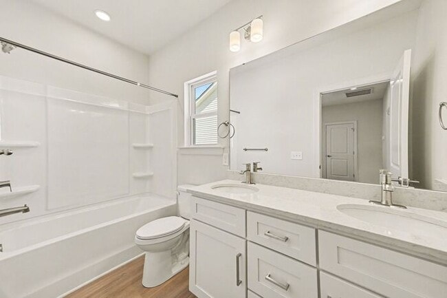 Building Photo - Brand New 4BD/2.5BA Home in Mooresville!