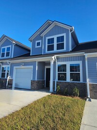 Building Photo - 2033 Northwest Dr