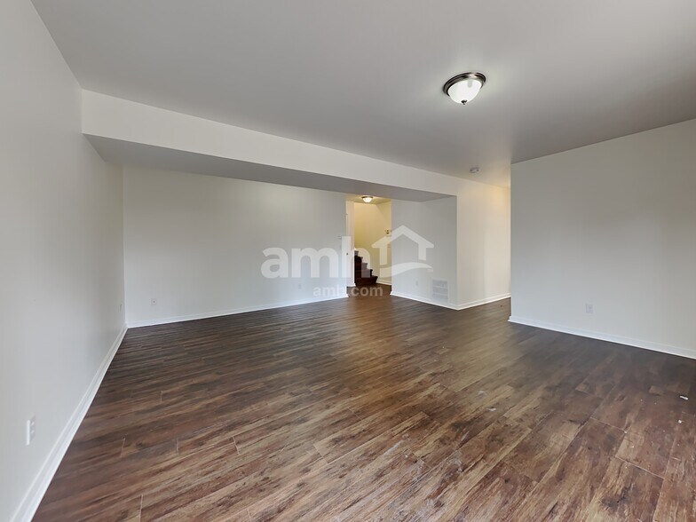 Building Photo - 17917 13th Avenue Ct E
