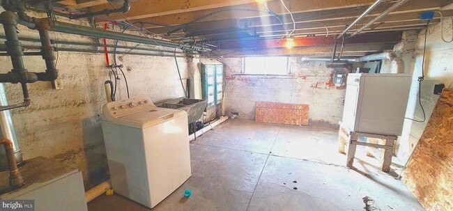 Building Photo - 1451 S Etting St