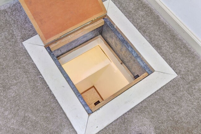 Building Photo - 411 Willards Way