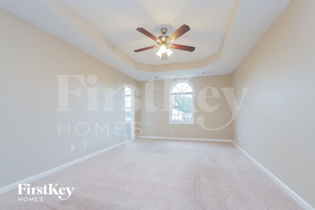 Building Photo - 161 Solomon Dr