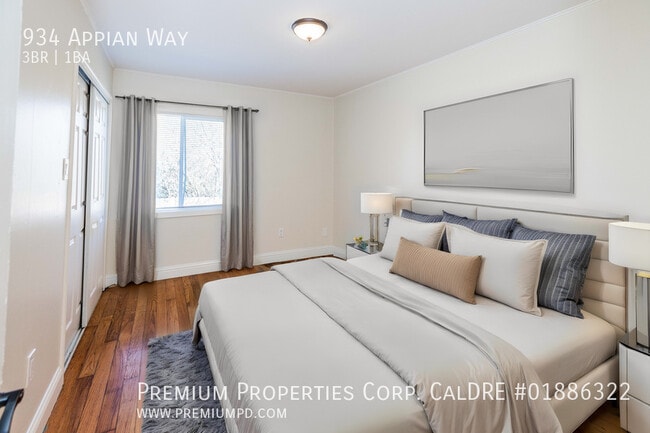 Building Photo - 934 Appian Way