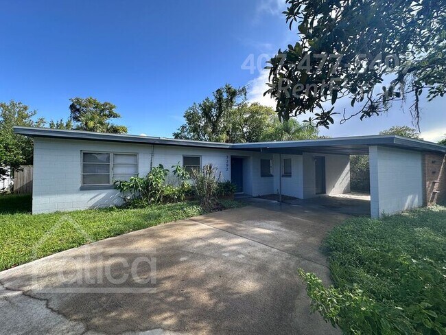 Primary Photo - 3392 Bougainvillea Dr