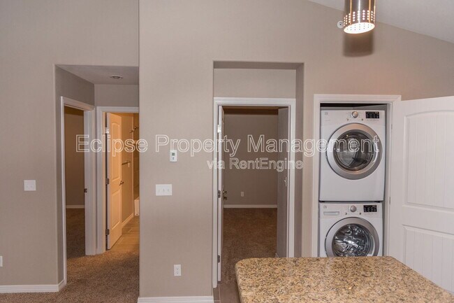 Building Photo - 507 Murphy Dr