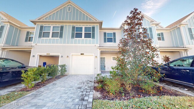 Building Photo - 486 Boracay Cir