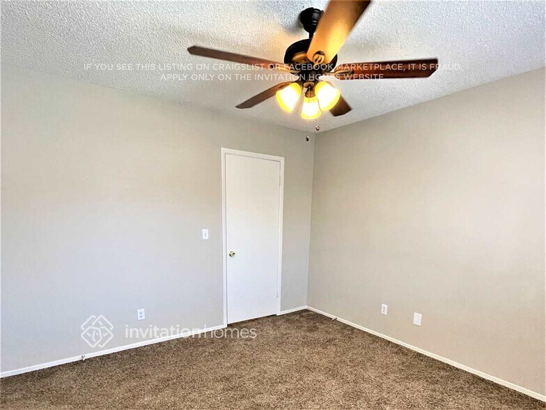 Building Photo - 2872 Palleta Dr