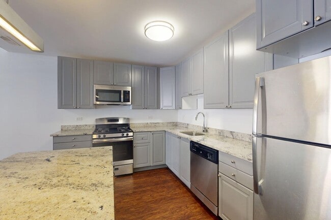 Floorplan - 5524-5526 S. Everett Avenue