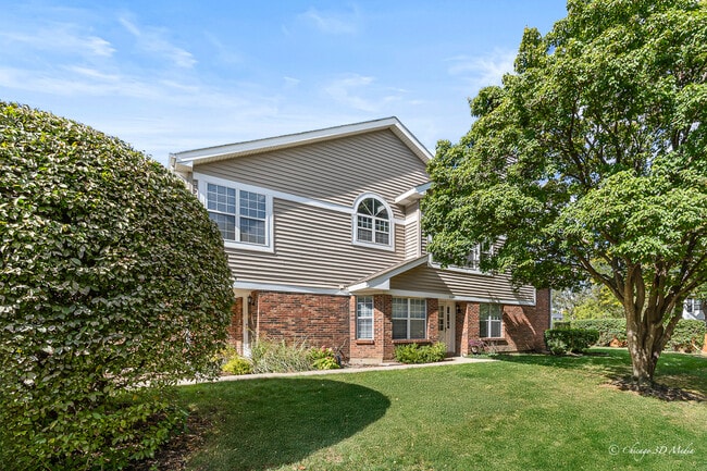 Primary Photo - 522 W Happfield Dr