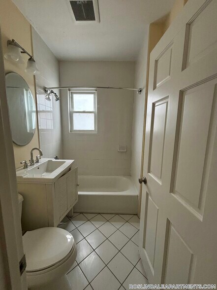 Building Photo - 50 Jewett St