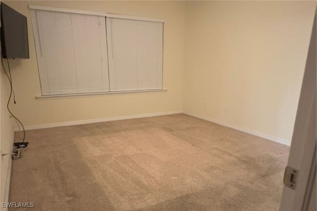 Building Photo - 23611 Alamanda Dr