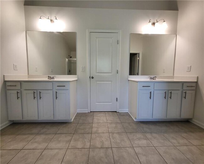 Building Photo - 6499 Panasa Ct