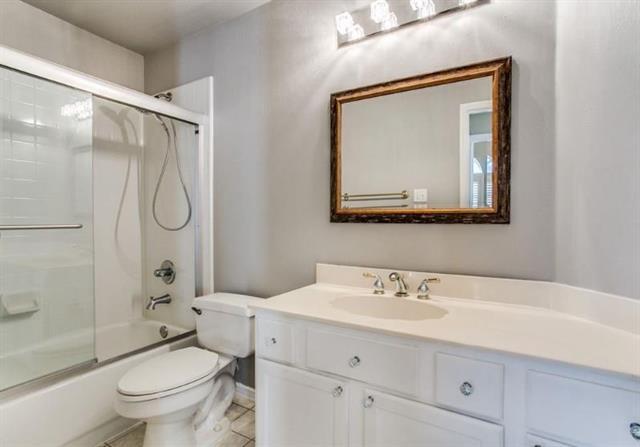 Building Photo - 3101 Sawtooth Dr