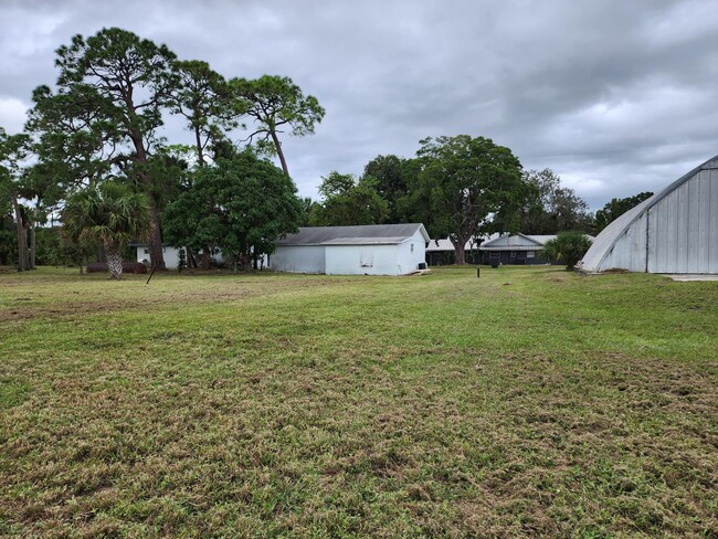 Building Photo - 4910 Ralls Dr