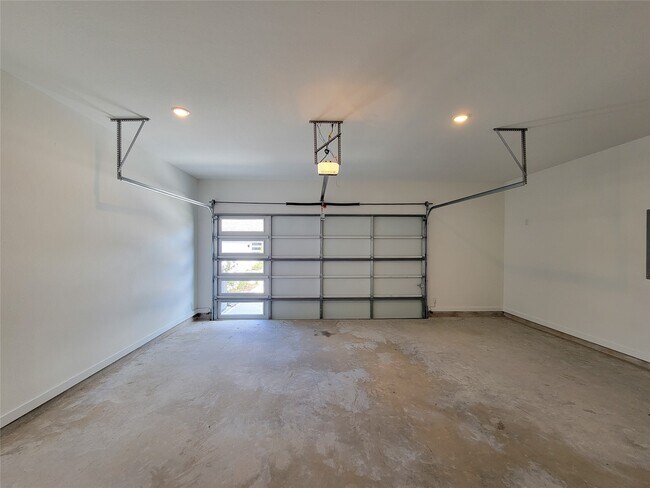 Building Photo - 19730 Riverbed Ln