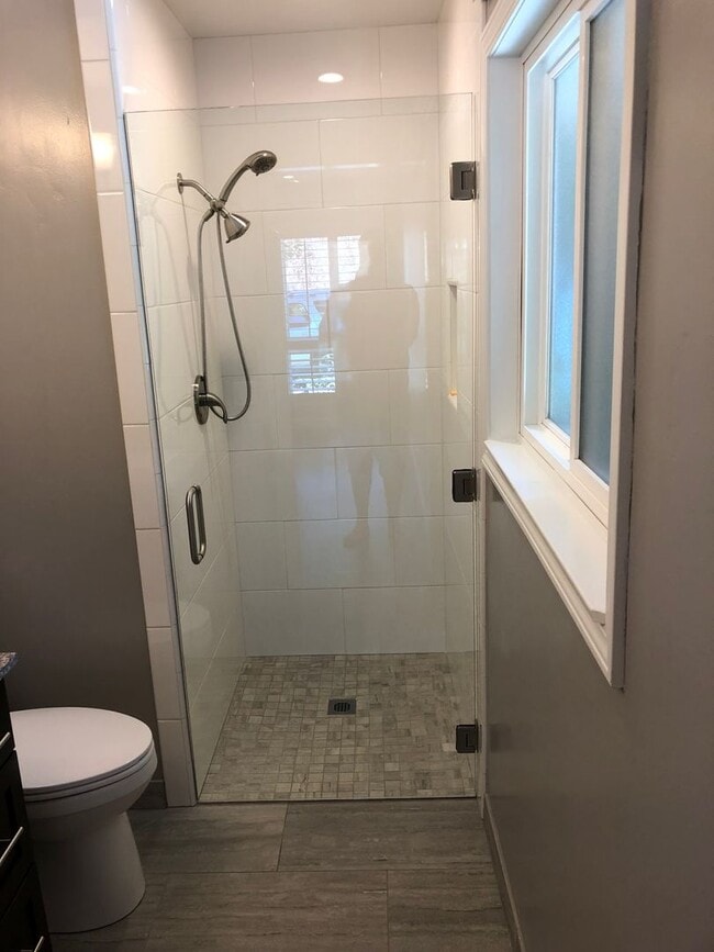 Building Photo - Well maintained, updated Goleta home