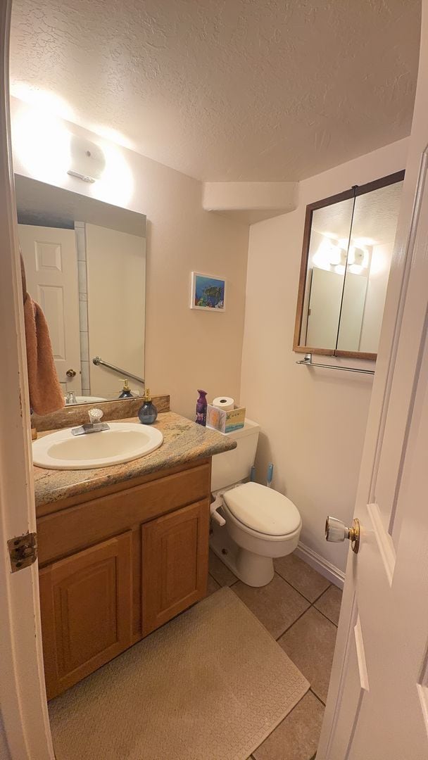 Building Photo - 299 N Highland Dr