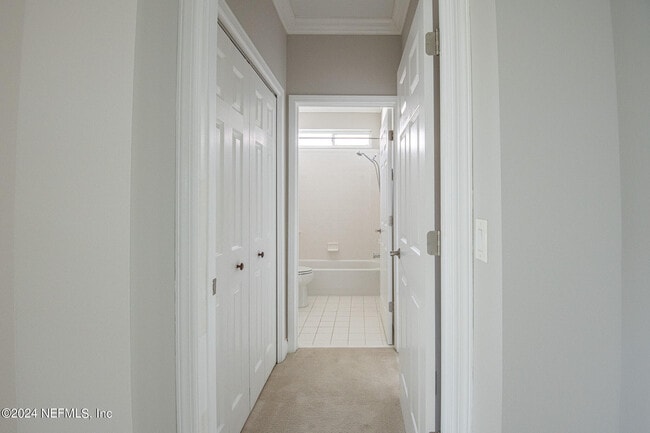 Building Photo - 9166 Spindletree Way